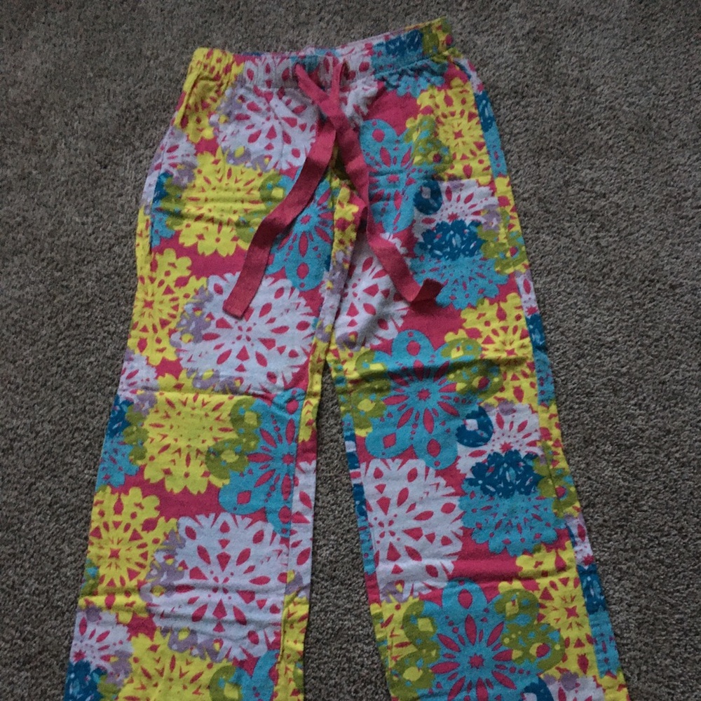 Old Navy pastel white snowflake PJ pajama pants XS